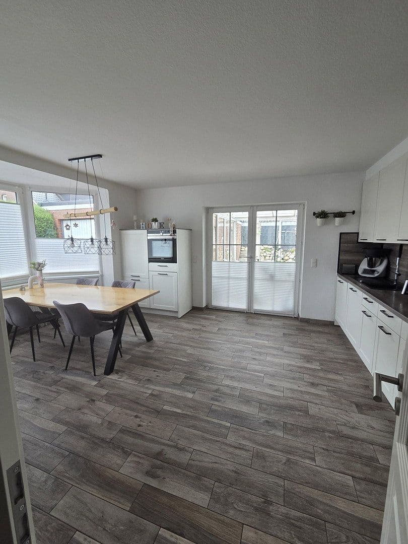 Prodej domu 125 m², pozemek 350 m², Itzehoe, Šlesvicko-Holštýnsko Prodej domu 125 m², pozemek 350 m², Itzehoe, Šlesvicko-Holštýnsko