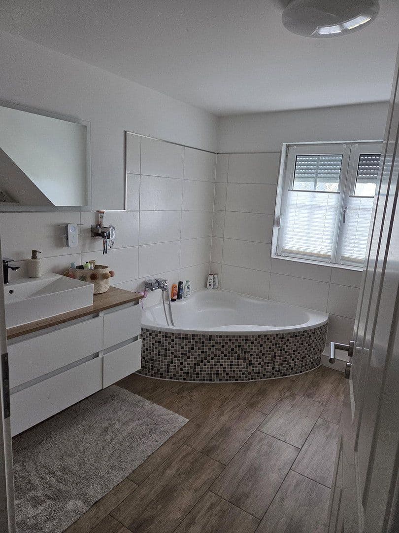 Prodej domu 125 m², pozemek 350 m², Itzehoe, Šlesvicko-Holštýnsko Prodej domu 125 m², pozemek 350 m², Itzehoe, Šlesvicko-Holštýnsko