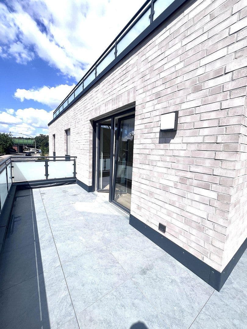 Pronájem bytu 3+1 93 m², Meppen, Dolní Sasko Pronájem bytu 3+1 93 m², Meppen, Dolní Sasko