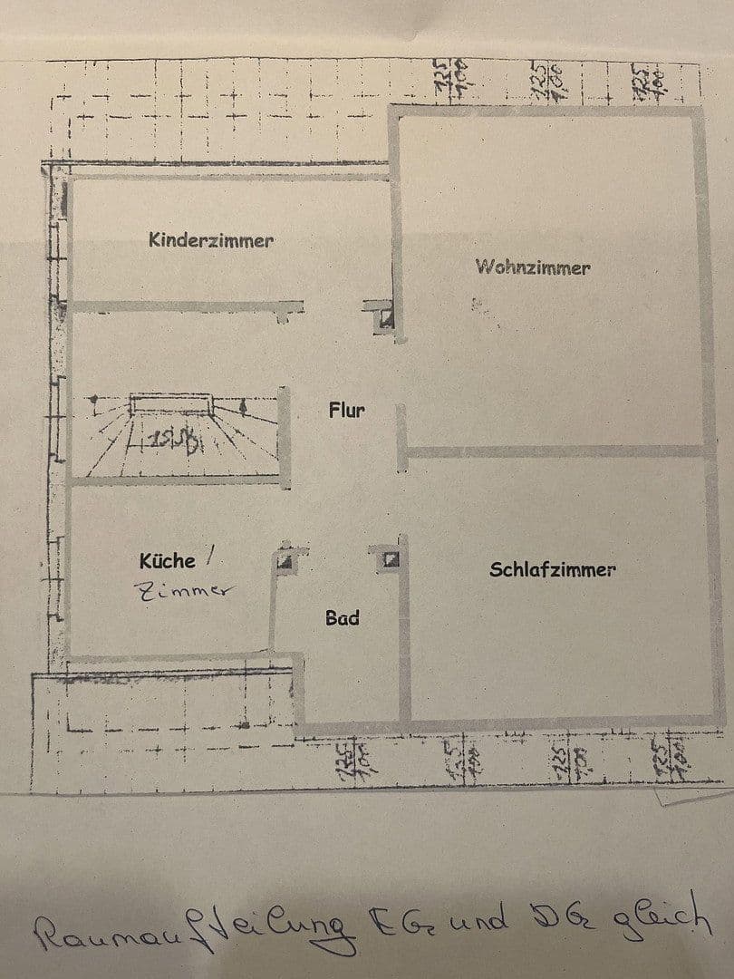 Prodej domu 145 m², pozemek 798 m², Schellerten, Dolní Sasko Prodej domu 145 m², pozemek 798 m², Schellerten, Dolní Sasko