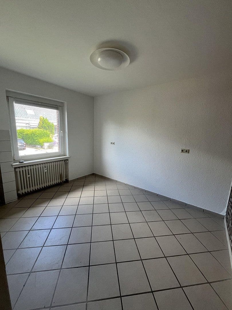 Prodej domu 145 m², pozemek 798 m², Schellerten, Dolní Sasko Prodej domu 145 m², pozemek 798 m², Schellerten, Dolní Sasko