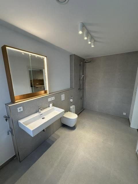 Pronájem bytu 1+1 42 m², Schwallgasse 21, Freystadt, Bavorsko Pronájem bytu 1+1 42 m², Schwallgasse 21, Freystadt, Bavorsko