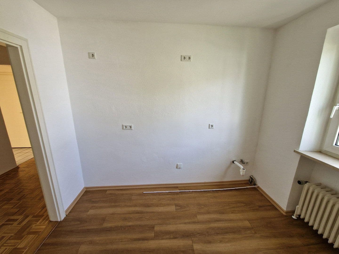 Pronájem bytu 3+1 79 m², Stettenstraße 36, Augsburg, Bavorsko Pronájem bytu 3+1 79 m², Stettenstraße 36, Augsburg, Bavorsko