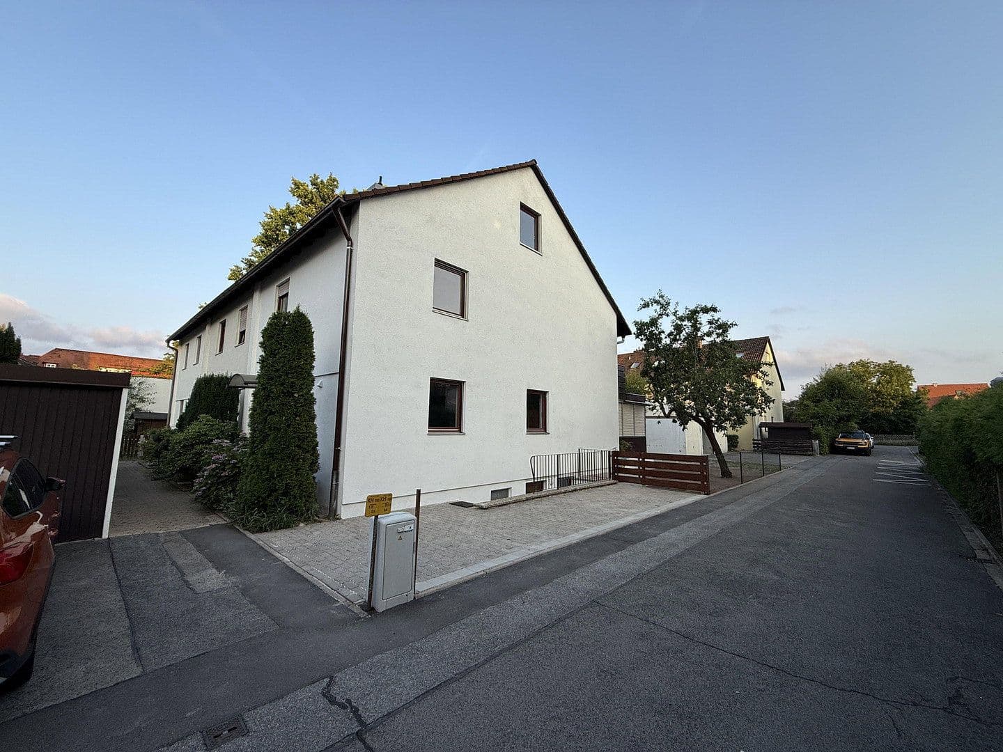 Prodej domu 141 m², pozemek 316 m², Schwabach, Bavorsko Prodej domu 141 m², pozemek 316 m², Schwabach, Bavorsko