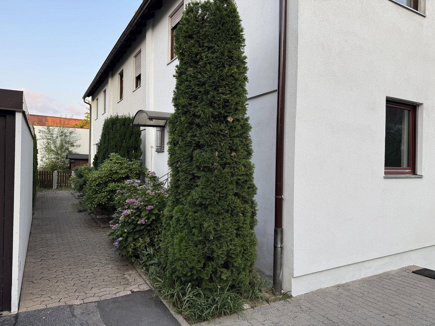 Prodej domu 141 m², pozemek 316 m², Schwabach, Bavorsko Prodej domu 141 m², pozemek 316 m², Schwabach, Bavorsko