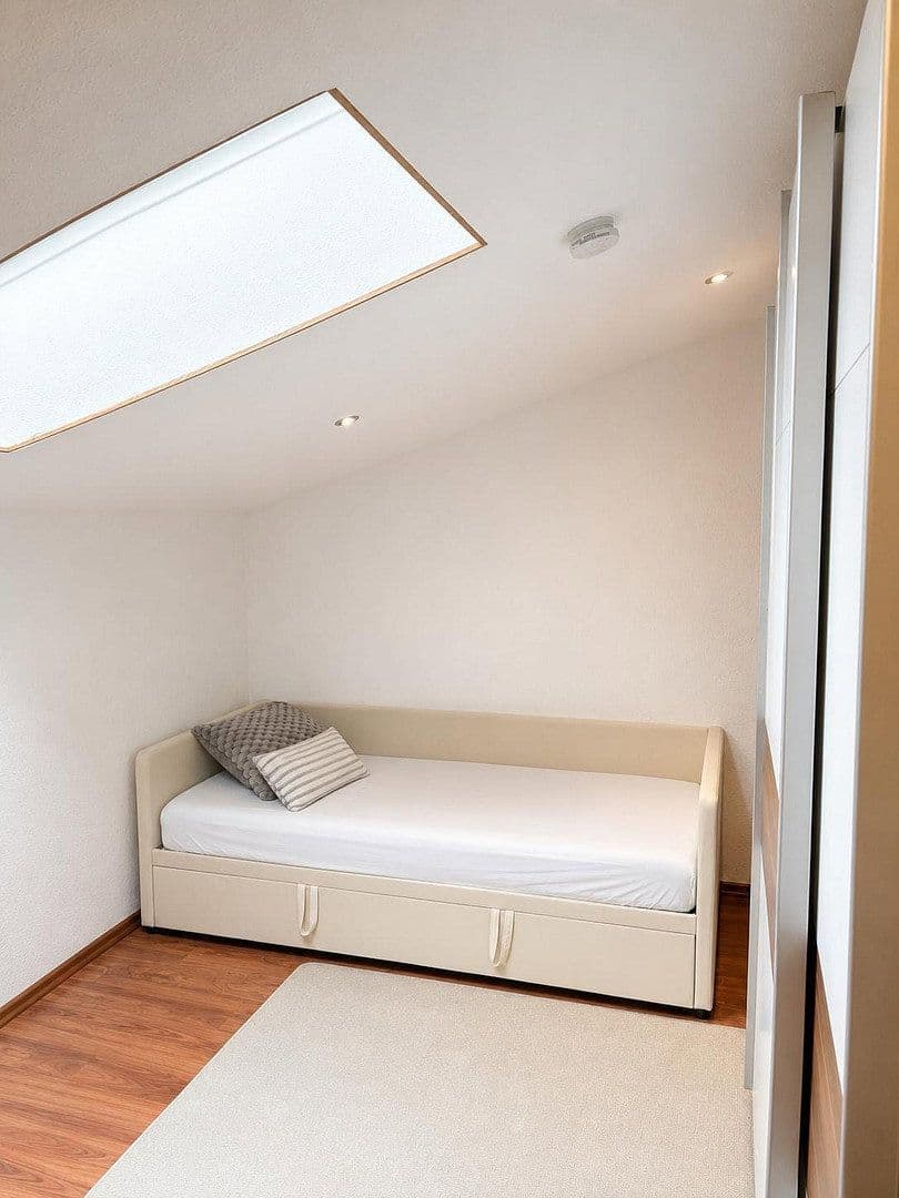 Pronájem bytu 3+1 82 m², Steinhöfeler Str. 25, Steinhöfel, Braniborsko Pronájem bytu 3+1 82 m², Steinhöfeler Str. 25, Steinhöfel, Braniborsko