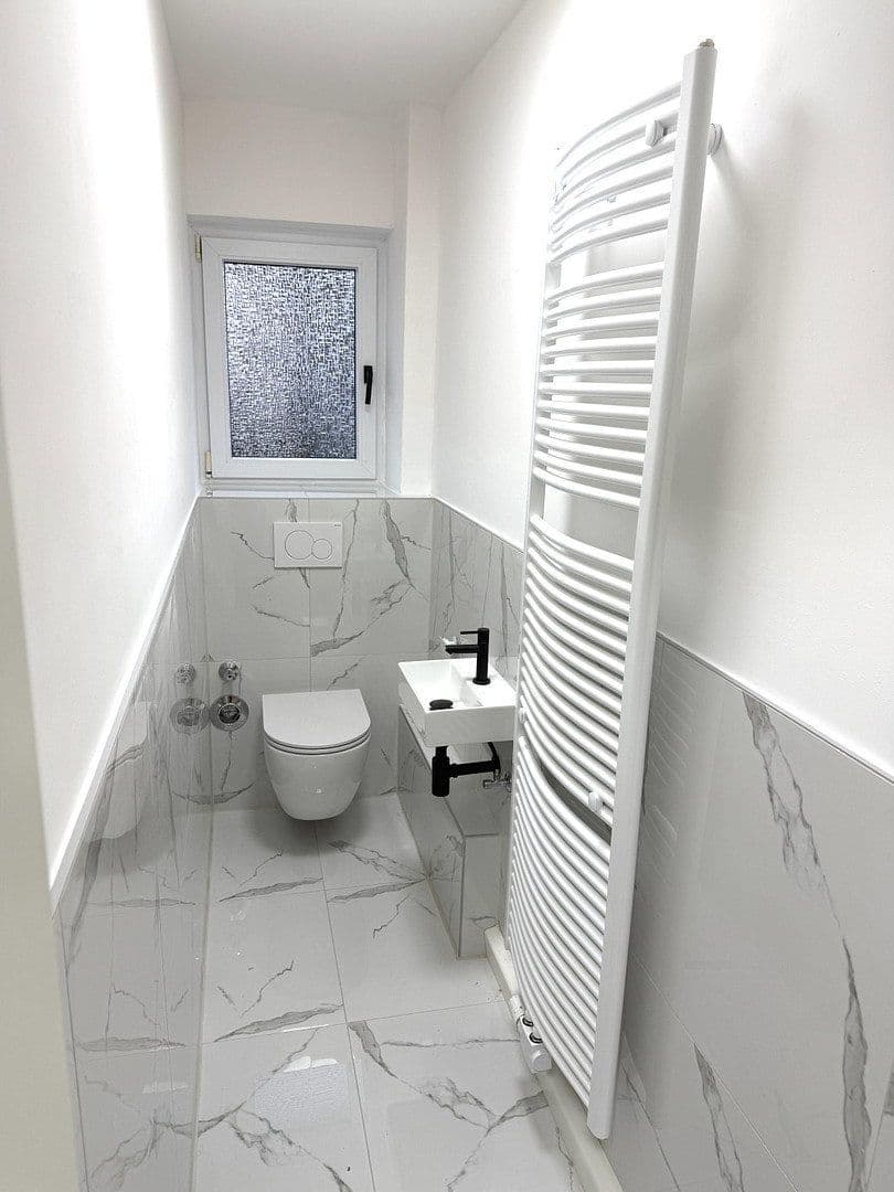 Prodej bytu 3+1 70 m², Kornwestheim, Bádensko-Württembersko Prodej bytu 3+1 70 m², Kornwestheim, Bádensko-Württembersko