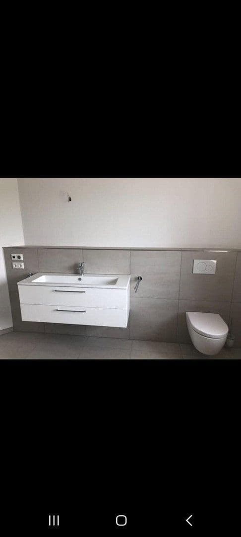 Pronájem bytu 5+1 155 m², Franzdorfer Weg 22, Schiphorst, Šlesvicko-Holštýnsko Pronájem bytu 5+1 155 m², Franzdorfer Weg 22, Schiphorst, Šlesvicko-Holštýnsko