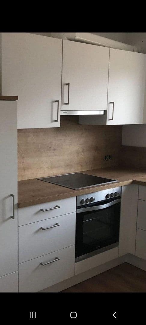 Pronájem bytu 5+1 155 m², Franzdorfer Weg 22, Schiphorst, Šlesvicko-Holštýnsko Pronájem bytu 5+1 155 m², Franzdorfer Weg 22, Schiphorst, Šlesvicko-Holštýnsko