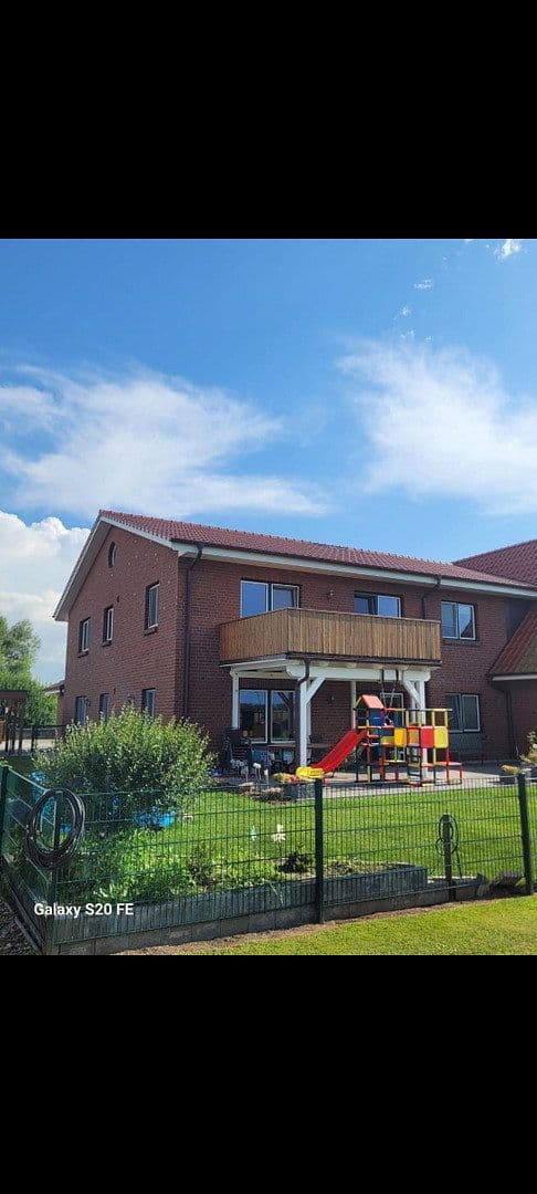 Pronájem bytu 5+1 155 m², Franzdorfer Weg 22, Schiphorst, Šlesvicko-Holštýnsko Pronájem bytu 5+1 155 m², Franzdorfer Weg 22, Schiphorst, Šlesvicko-Holštýnsko