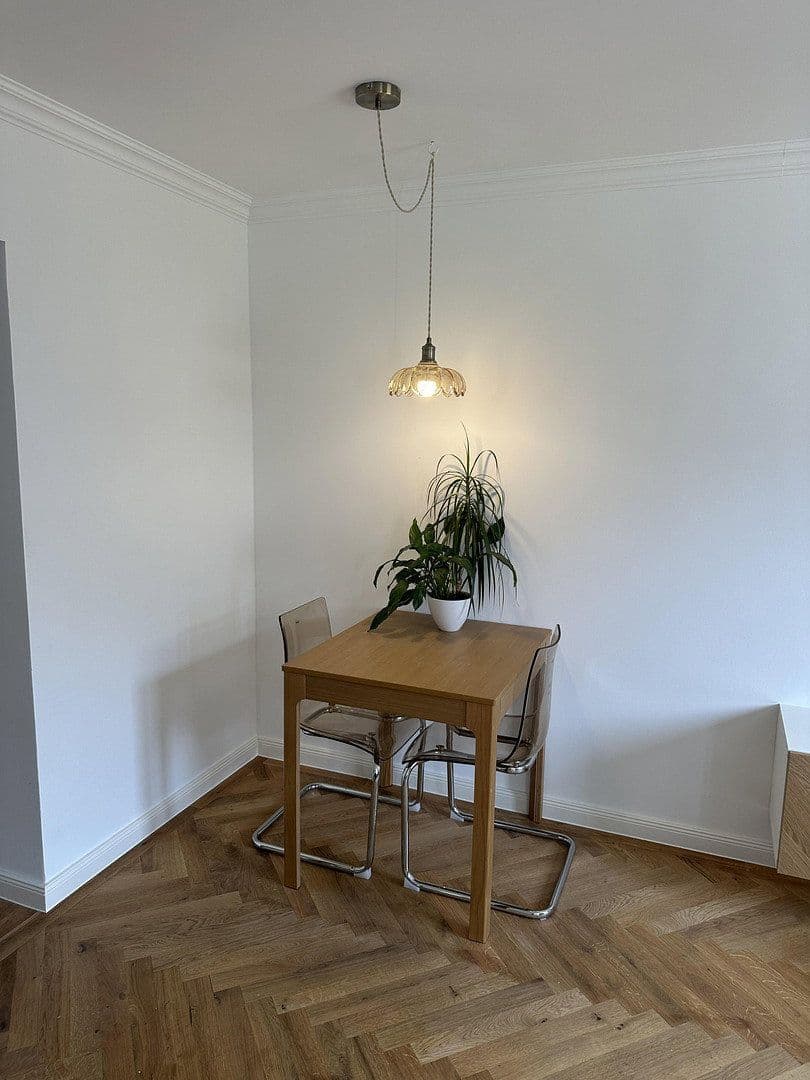 Pronájem bytu 2+1 51 m², Heilbronn, Bádensko-Württembersko Pronájem bytu 2+1 51 m², Heilbronn, Bádensko-Württembersko