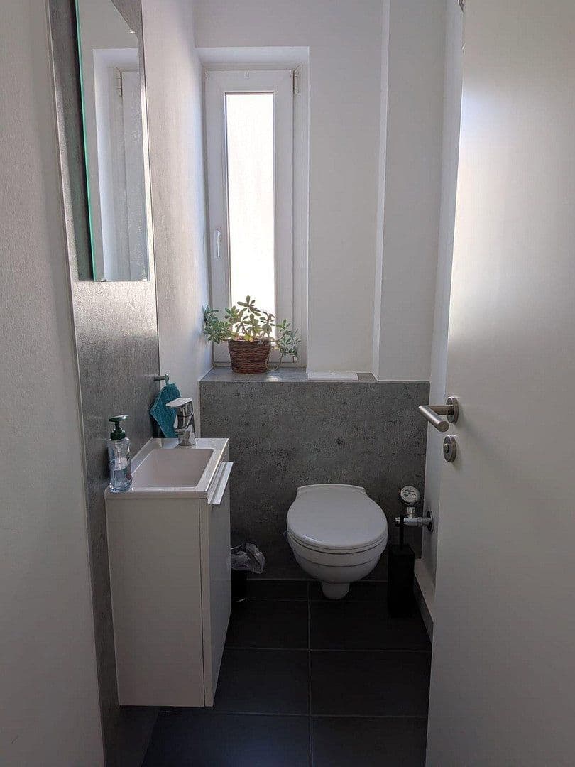 Pronájem bytu 2+1 61 m², Wilhelm-Glässing-Straße 9, Darmstadt, Hessen Pronájem bytu 2+1 61 m², Wilhelm-Glässing-Straße 9, Darmstadt, Hessen