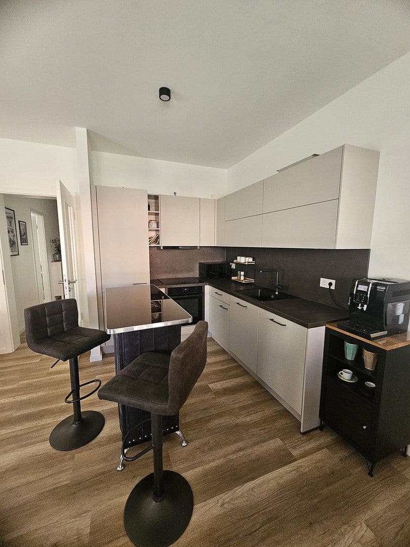 Prodej bytu 3+1 85 m², Berlin, Berlín Prodej bytu 3+1 85 m², Berlin, Berlín