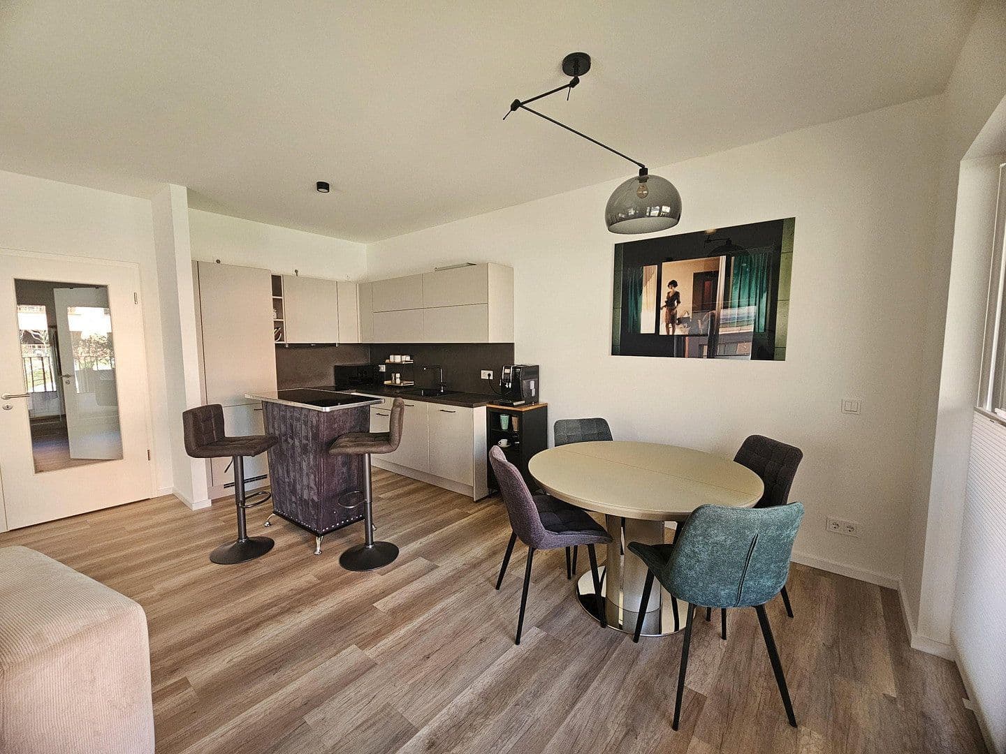 Prodej bytu 3+1 85 m², Berlin, Berlín Prodej bytu 3+1 85 m², Berlin, Berlín
