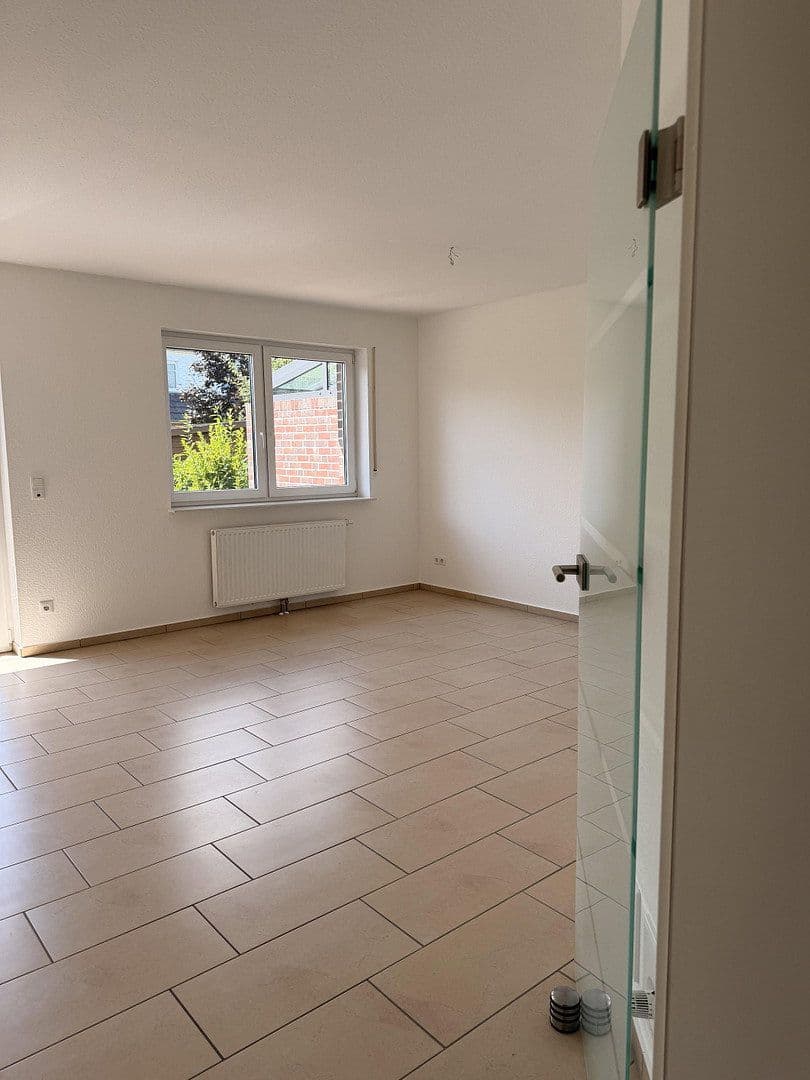Prodej domu 130 m², pozemek 205 m², Apensen, Dolní Sasko Prodej domu 130 m², pozemek 205 m², Apensen, Dolní Sasko