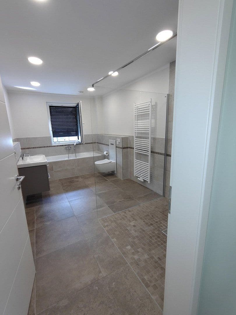 Pronájem bytu 3+1 112 m², Wolfenbüttel, Dolní Sasko Pronájem bytu 3+1 112 m², Wolfenbüttel, Dolní Sasko