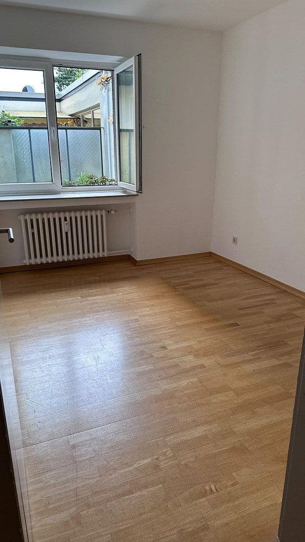 Prodej bytu 2+1 62 m², Köln, Severní Porýní-Vestfálsko Prodej bytu 2+1 62 m², Köln, Severní Porýní-Vestfálsko