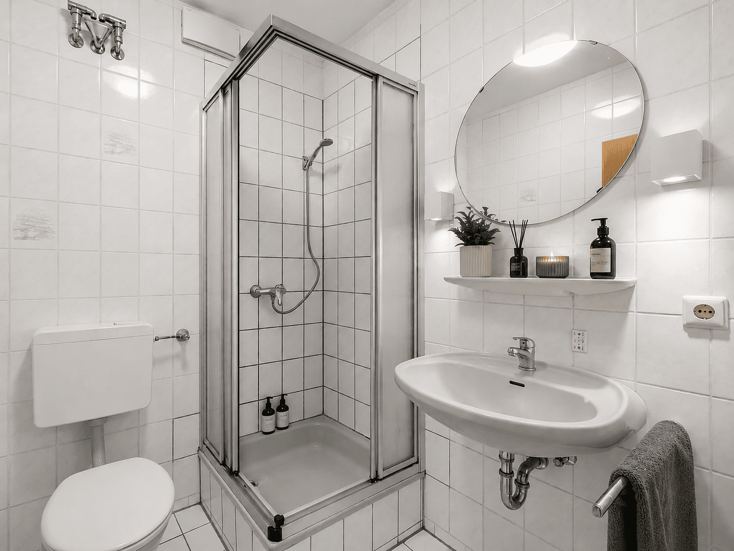 Pronájem bytu 1+1 25 m², Oberkochen, Bádensko-Württembersko Pronájem bytu 1+1 25 m², Oberkochen, Bádensko-Württembersko