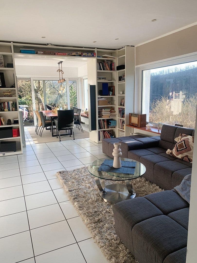 Prodej domu 200 m², pozemek 1.600 m², Balduinstein, Porýní-Falc Prodej domu 200 m², pozemek 1.600 m², Balduinstein, Porýní-Falc