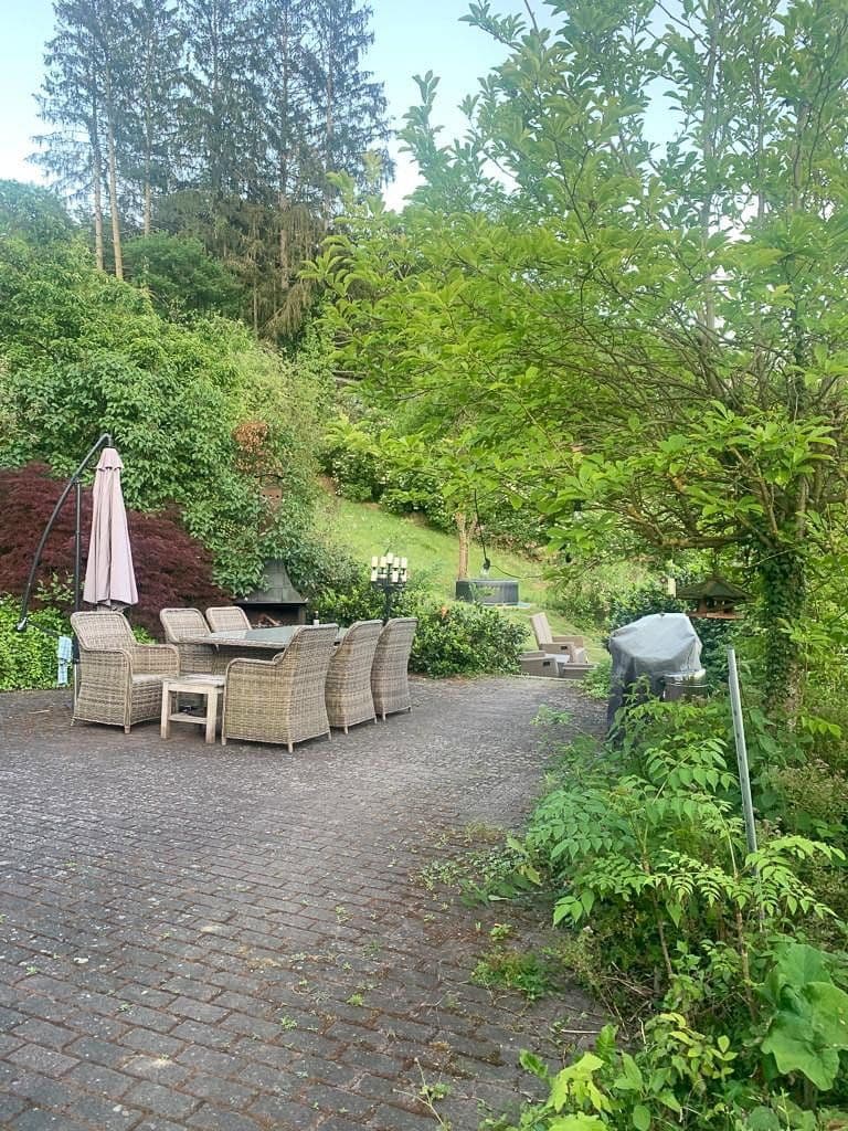 Prodej domu 200 m², pozemek 1.600 m², Balduinstein, Porýní-Falc Prodej domu 200 m², pozemek 1.600 m², Balduinstein, Porýní-Falc