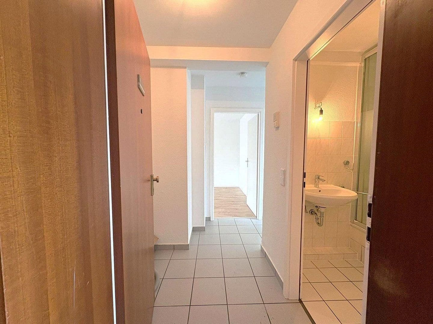 Prodej bytu 2+1 52 m², Richrather Str. 1, Langenfeld (Rheinland), Severní Porýní-Vestfálsko Prodej bytu 2+1 52 m², Richrather Str. 1, Langenfeld (Rheinland), Severní Porýní-Vestfálsko
