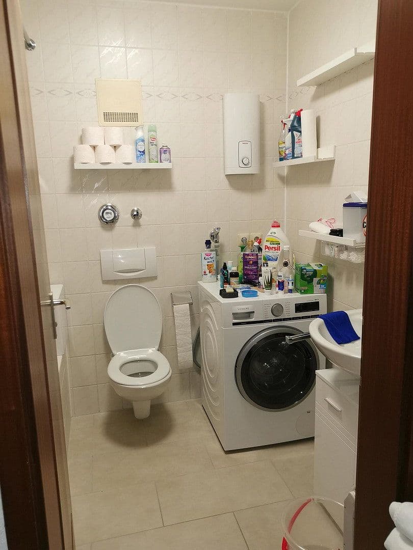 Pronájem bytu 2+1 56 m², Pappelweg 47, Sindelfingen, Bádensko-Württembersko Pronájem bytu 2+1 56 m², Pappelweg 47, Sindelfingen, Bádensko-Württembersko