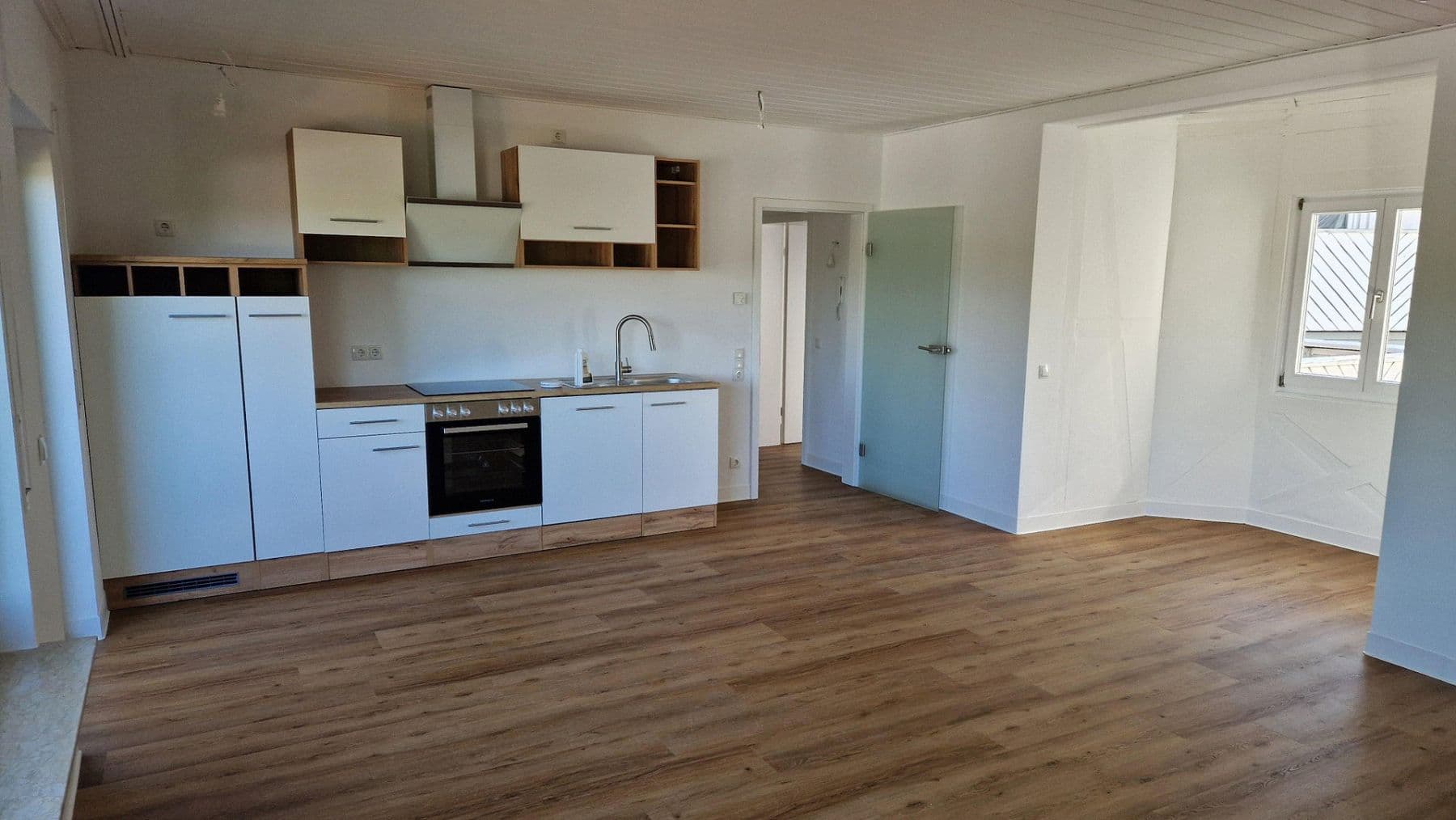 Pronájem domu 128 m², pozemek 300 m², Bächelsgasse 5a, Bad Camberg, Hessen Pronájem domu 128 m², pozemek 300 m², Bächelsgasse 5a, Bad Camberg, Hessen
