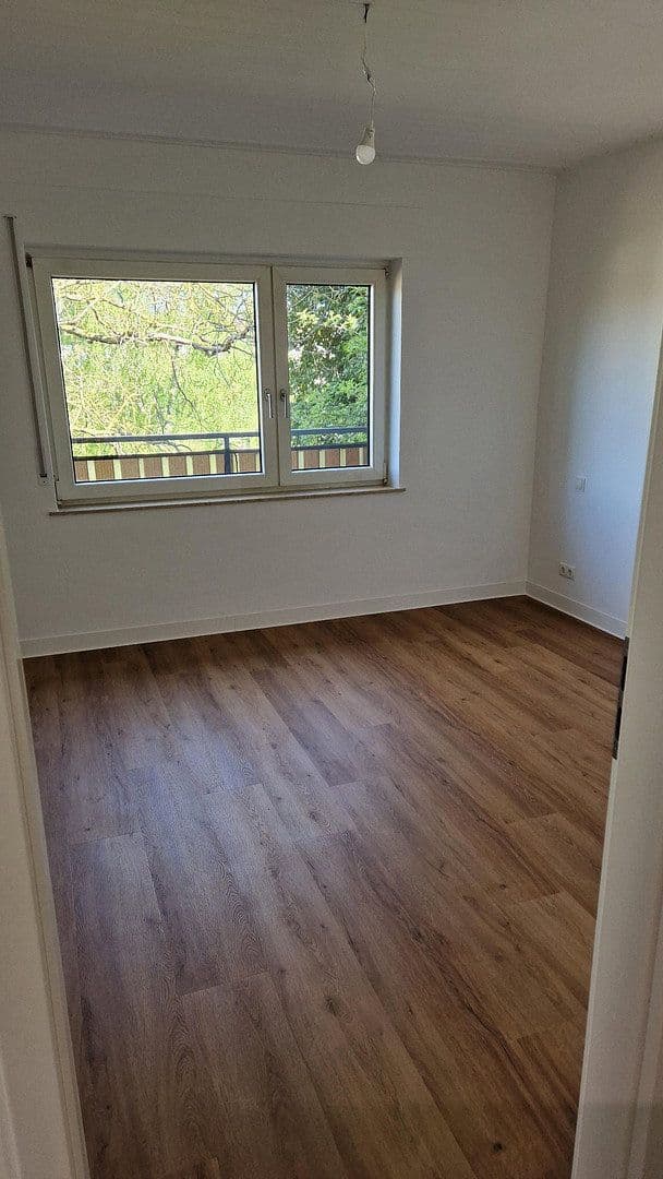 Pronájem domu 128 m², pozemek 300 m², Bächelsgasse 5a, Bad Camberg, Hessen Pronájem domu 128 m², pozemek 300 m², Bächelsgasse 5a, Bad Camberg, Hessen