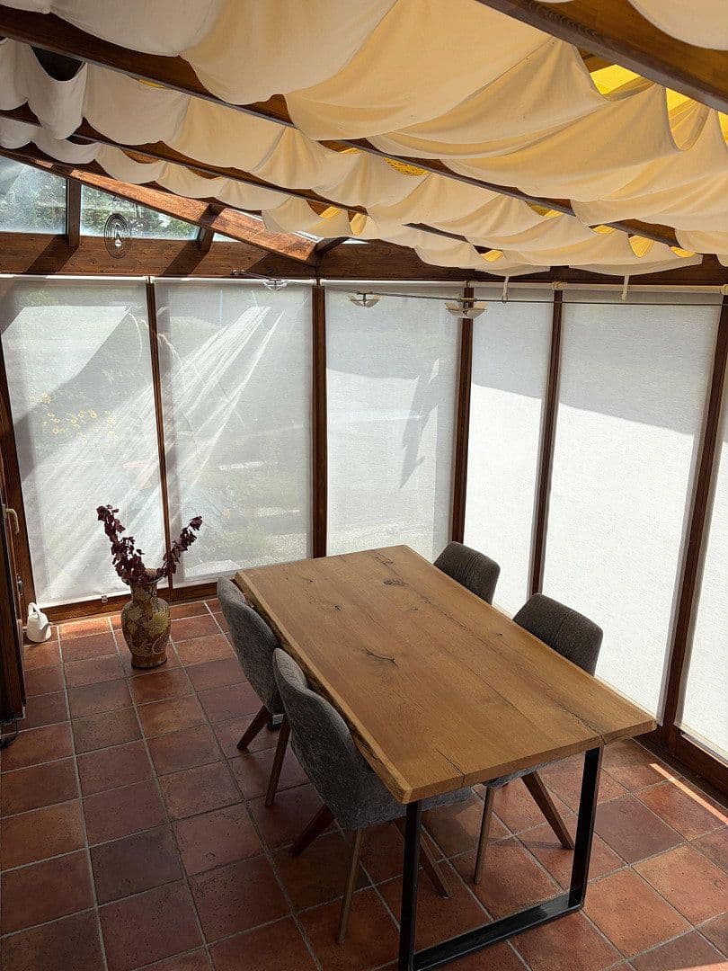 Prodej domu 118 m², pozemek 584 m², Berlin, Berlín Prodej domu 118 m², pozemek 584 m², Berlin, Berlín