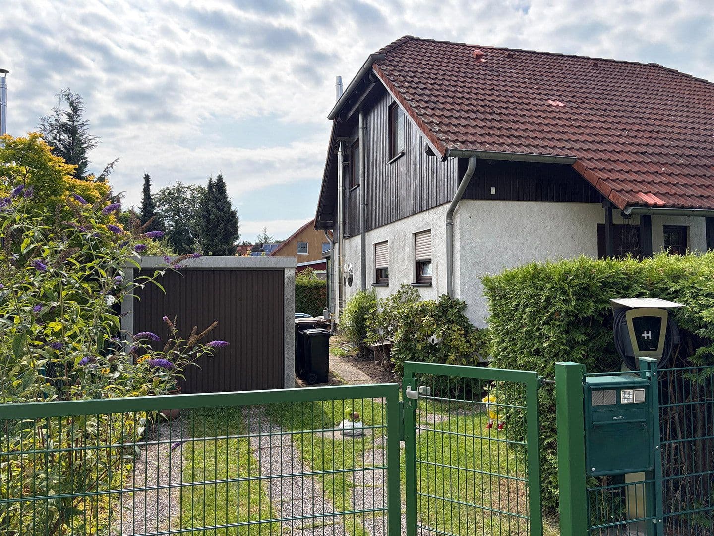 Prodej domu 118 m², pozemek 584 m², Berlin, Berlín Prodej domu 118 m², pozemek 584 m², Berlin, Berlín