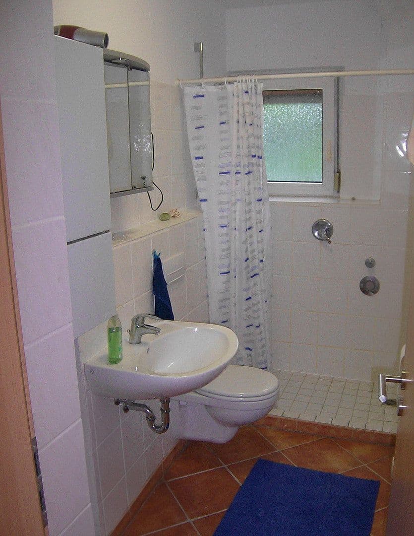 Prodej bytu 3+1 61 m², Bredenscheider Straße 69, Hattingen, Severní Porýní-Vestfálsko Prodej bytu 3+1 61 m², Bredenscheider Straße 69, Hattingen, Severní Porýní-Vestfálsko