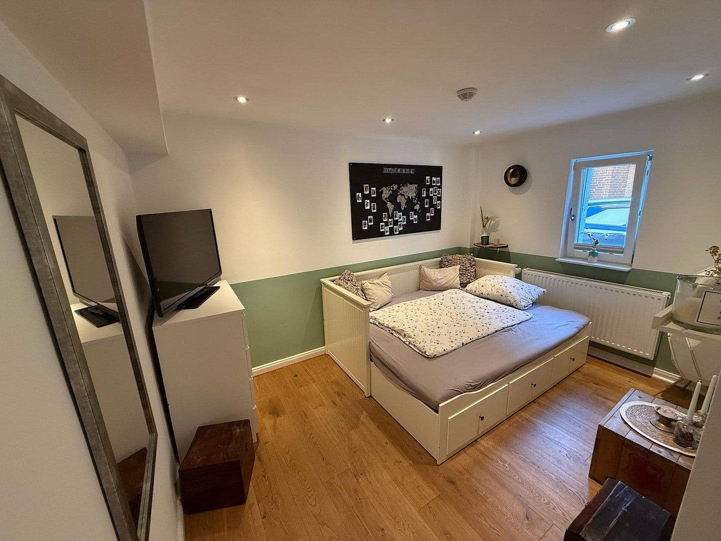 Prodej domu 194 m², pozemek 1.764 m², Bremen, Bremen Prodej domu 194 m², pozemek 1.764 m², Bremen, Bremen