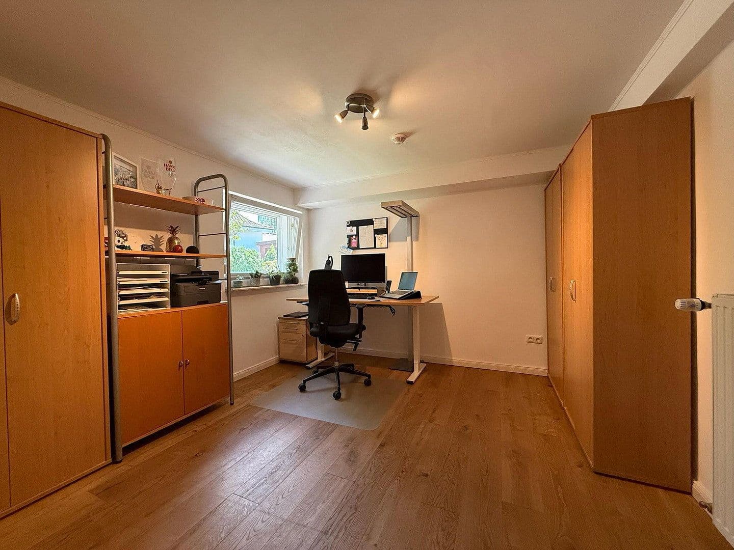 Prodej domu 194 m², pozemek 1.764 m², Bremen, Bremen Prodej domu 194 m², pozemek 1.764 m², Bremen, Bremen