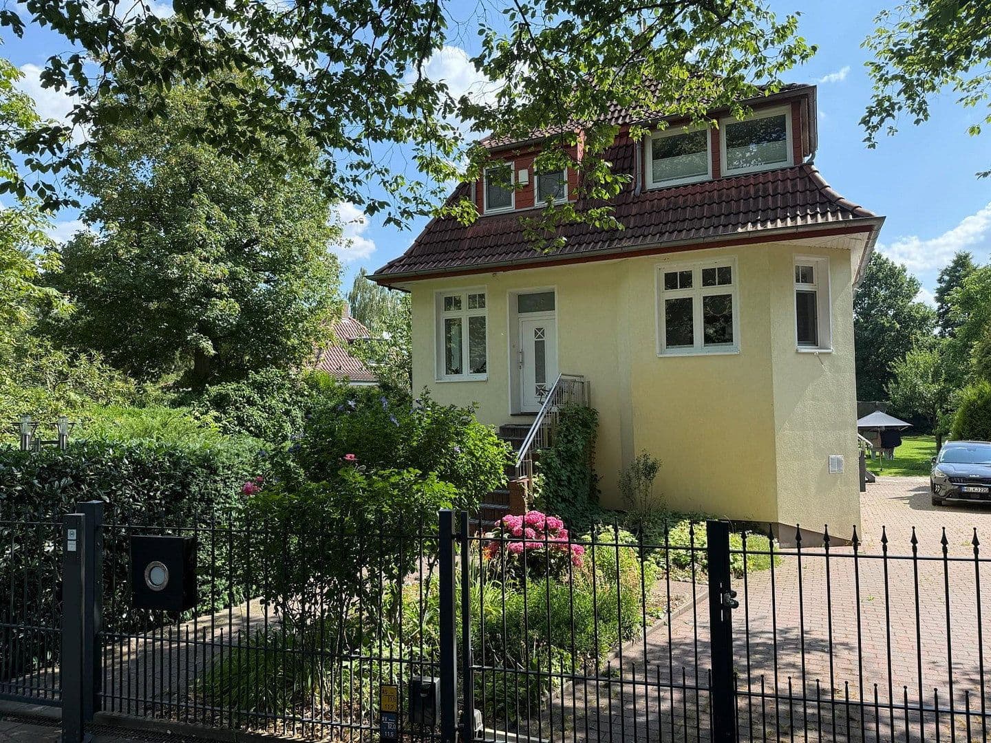 Prodej domu 194 m², pozemek 1.764 m², Bremen, Bremen Prodej domu 194 m², pozemek 1.764 m², Bremen, Bremen