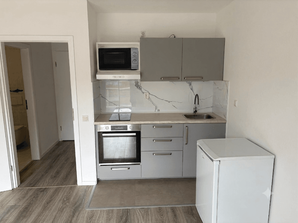 Pronájem bytu 1+1 29 m², Bergstraße 6, 5, 1 und 7, Mittenwalde, Braniborsko Pronájem bytu 1+1 29 m², Bergstraße 6, 5, 1 und 7, Mittenwalde, Braniborsko