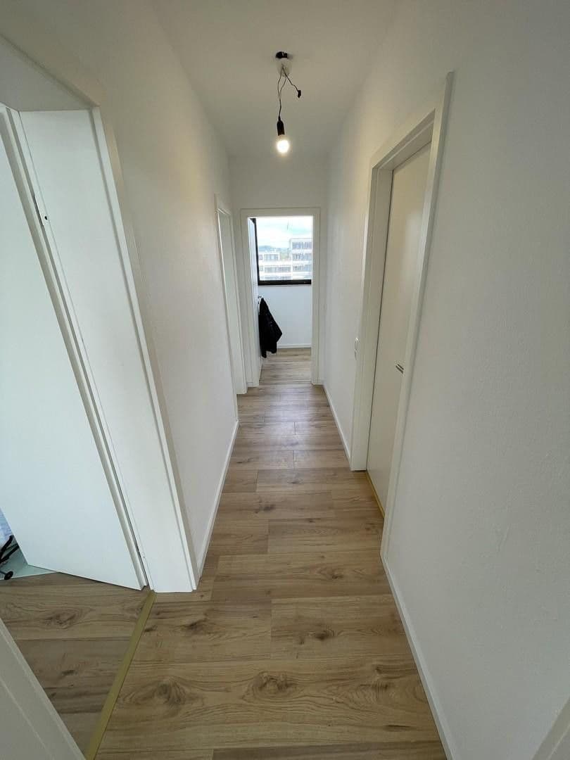 Pronájem bytu 3+1 80 m², Wiesbaden, Hessen Pronájem bytu 3+1 80 m², Wiesbaden, Hessen