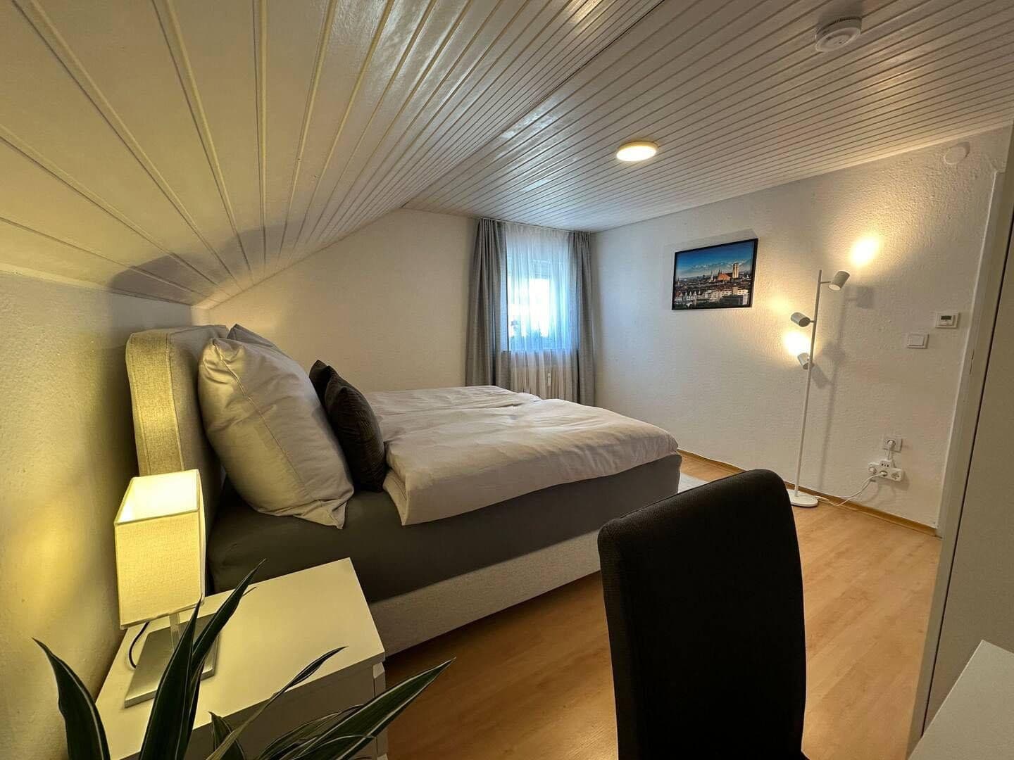 Pronájem bytu 4+1 69 m², Augsburg, Bavorsko Pronájem bytu 4+1 69 m², Augsburg, Bavorsko