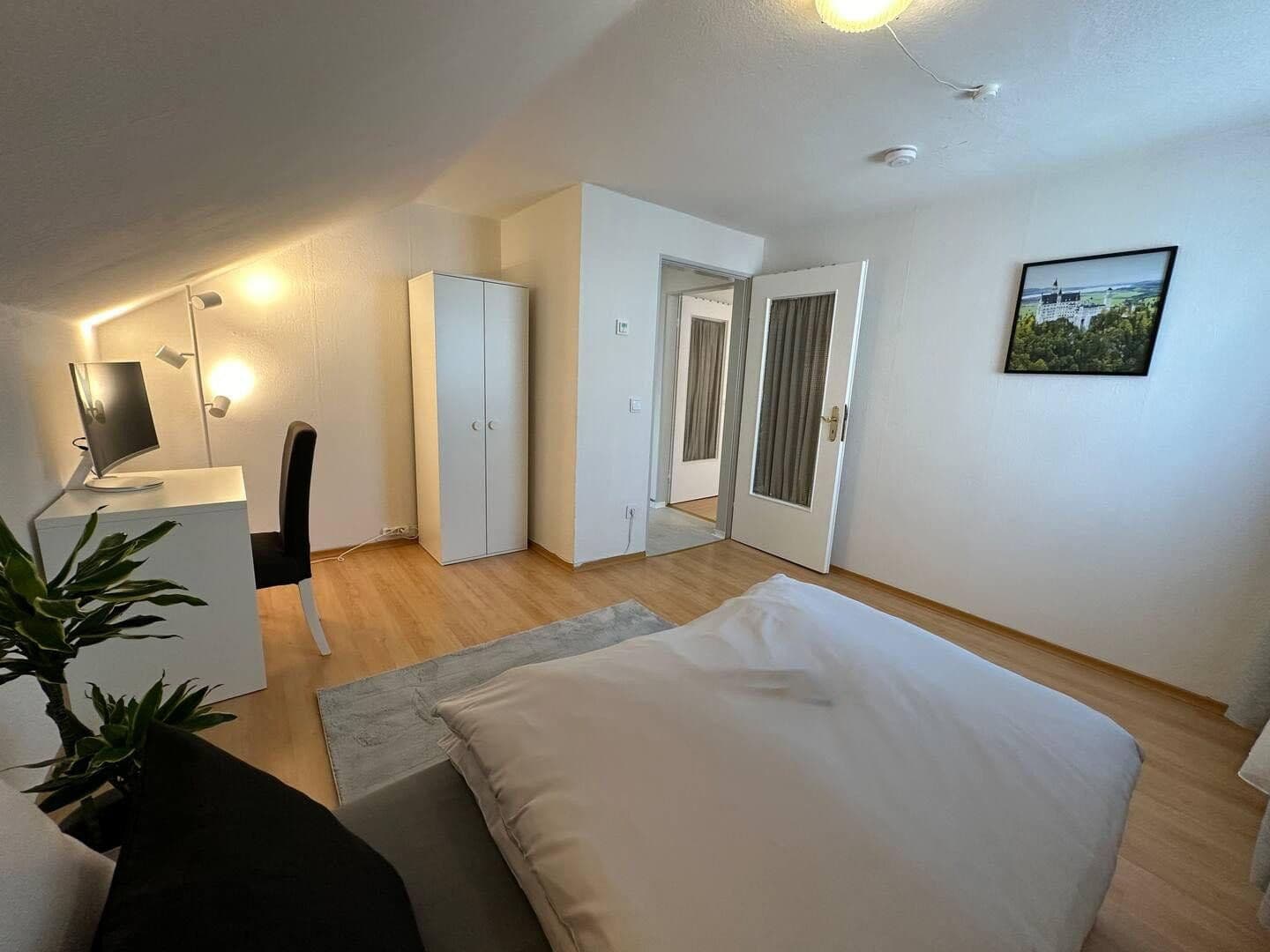 Pronájem bytu 4+1 69 m², Augsburg, Bavorsko Pronájem bytu 4+1 69 m², Augsburg, Bavorsko