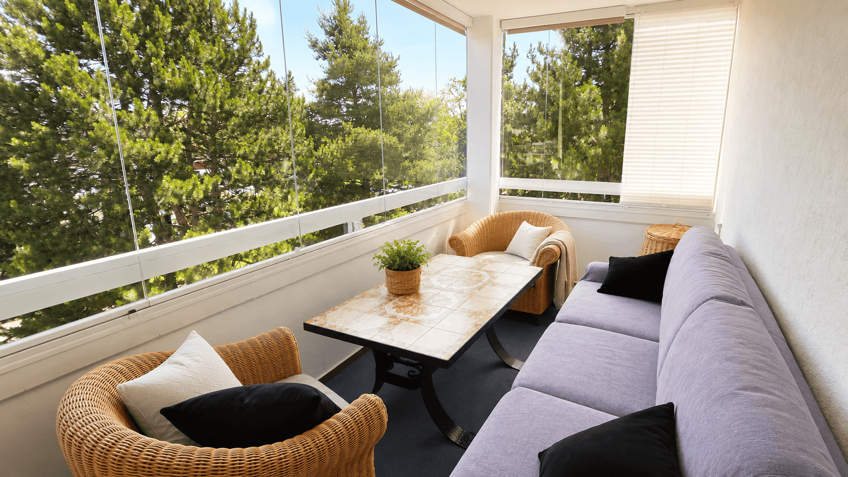Pronájem bytu 4+1 80 m², Gaggstraße 3, Friedrichshafen, Bádensko-Württembersko Pronájem bytu 4+1 80 m², Gaggstraße 3, Friedrichshafen, Bádensko-Württembersko