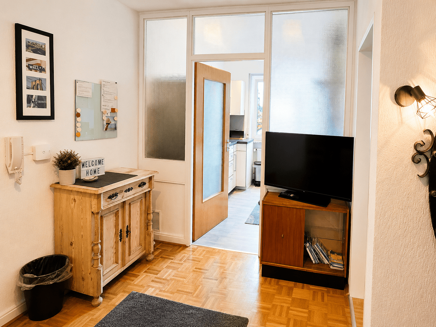 Pronájem bytu 4+1 80 m², Gaggstraße 3, Friedrichshafen, Bádensko-Württembersko Pronájem bytu 4+1 80 m², Gaggstraße 3, Friedrichshafen, Bádensko-Württembersko