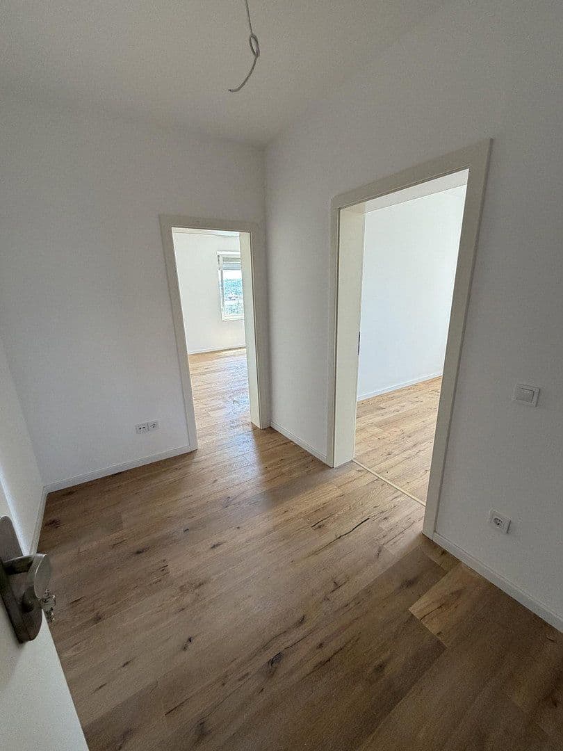Pronájem bytu 3+1 55 m², Zabergäustr. 97, Stuttgart, Bádensko-Württembersko Pronájem bytu 3+1 55 m², Zabergäustr. 97, Stuttgart, Bádensko-Württembersko