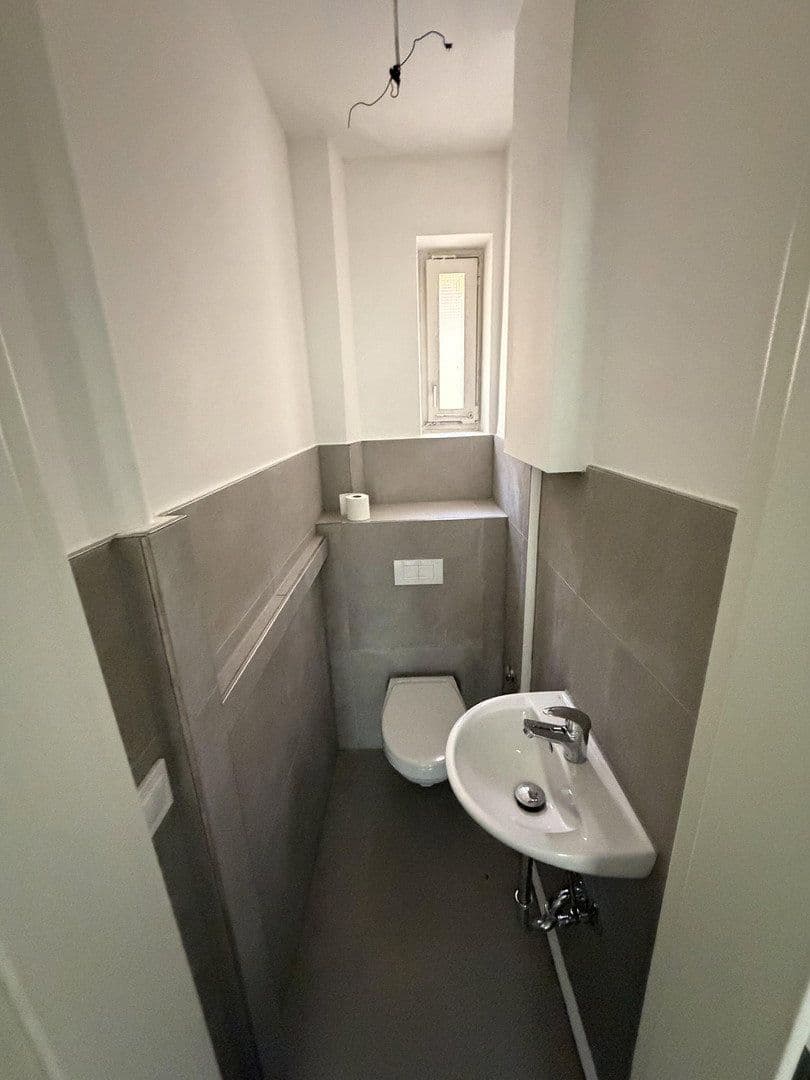 Pronájem bytu 3+1 55 m², Zabergäustr. 97, Stuttgart, Bádensko-Württembersko Pronájem bytu 3+1 55 m², Zabergäustr. 97, Stuttgart, Bádensko-Württembersko