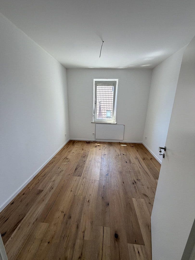 Pronájem bytu 3+1 55 m², Zabergäustr. 97, Stuttgart, Bádensko-Württembersko Pronájem bytu 3+1 55 m², Zabergäustr. 97, Stuttgart, Bádensko-Württembersko
