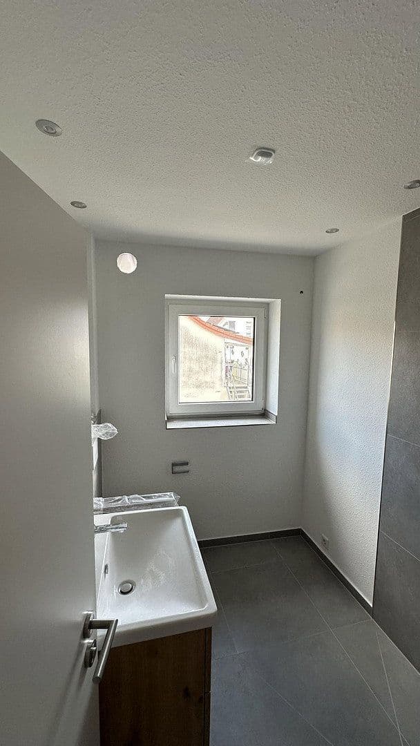 Pronájem bytu 4+1 145 m², Österreicher Weg 27, Paderborn, Severní Porýní-Vestfálsko Pronájem bytu 4+1 145 m², Österreicher Weg 27, Paderborn, Severní Porýní-Vestfálsko