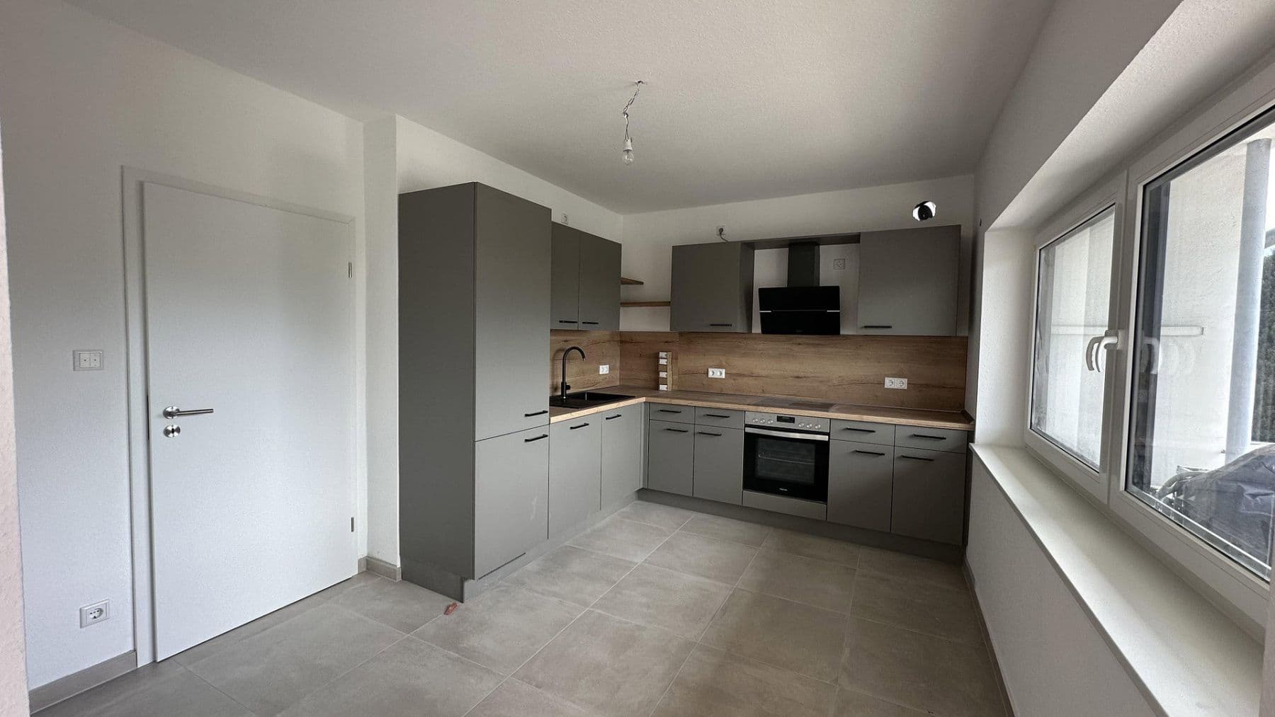 Pronájem bytu 4+1 145 m², Österreicher Weg 27, Paderborn, Severní Porýní-Vestfálsko Pronájem bytu 4+1 145 m², Österreicher Weg 27, Paderborn, Severní Porýní-Vestfálsko