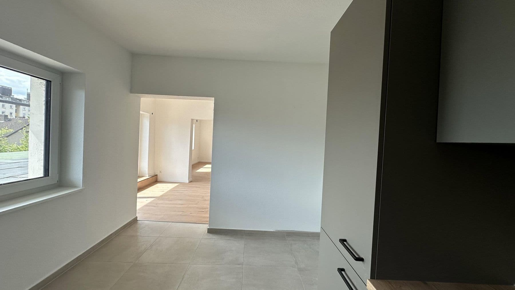 Pronájem bytu 4+1 145 m², Österreicher Weg 27, Paderborn, Severní Porýní-Vestfálsko Pronájem bytu 4+1 145 m², Österreicher Weg 27, Paderborn, Severní Porýní-Vestfálsko