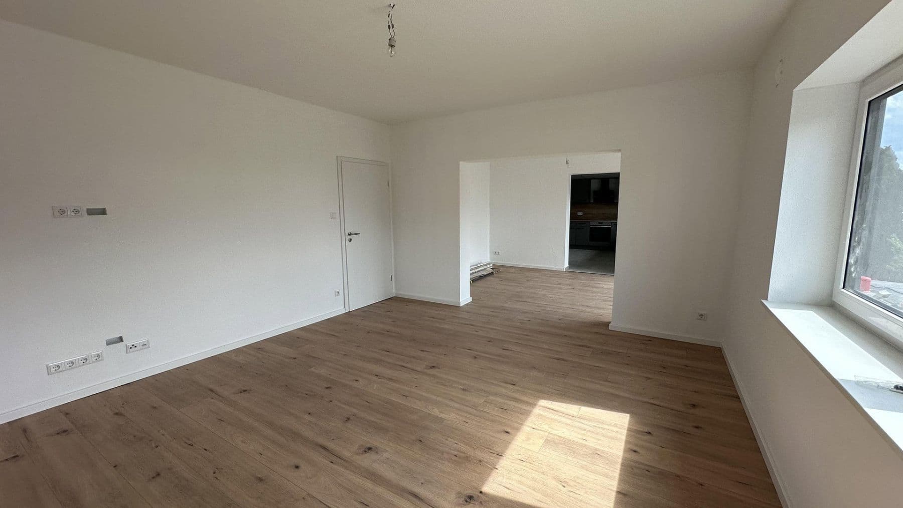 Pronájem bytu 4+1 145 m², Österreicher Weg 27, Paderborn, Severní Porýní-Vestfálsko Pronájem bytu 4+1 145 m², Österreicher Weg 27, Paderborn, Severní Porýní-Vestfálsko