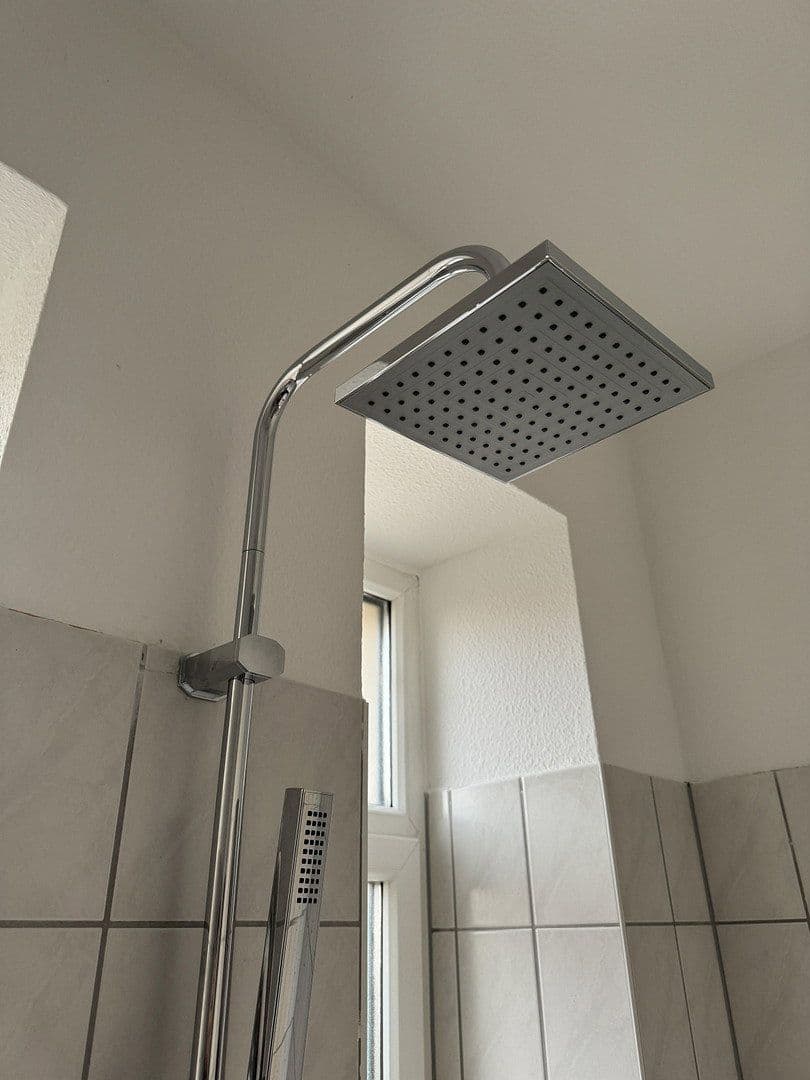 Pronájem bytu 3+1 74 m², Albert-Vollsack-Straße 2, Leipzig, Sasko Pronájem bytu 3+1 74 m², Albert-Vollsack-Straße 2, Leipzig, Sasko