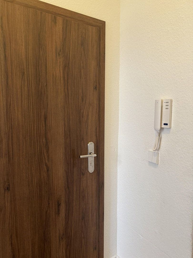 Pronájem bytu 3+1 74 m², Albert-Vollsack-Straße 2, Leipzig, Sasko Pronájem bytu 3+1 74 m², Albert-Vollsack-Straße 2, Leipzig, Sasko