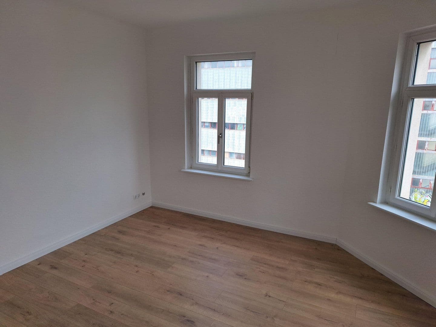 Pronájem bytu 3+1 74 m², Albert-Vollsack-Straße 2, Leipzig, Sasko Pronájem bytu 3+1 74 m², Albert-Vollsack-Straße 2, Leipzig, Sasko
